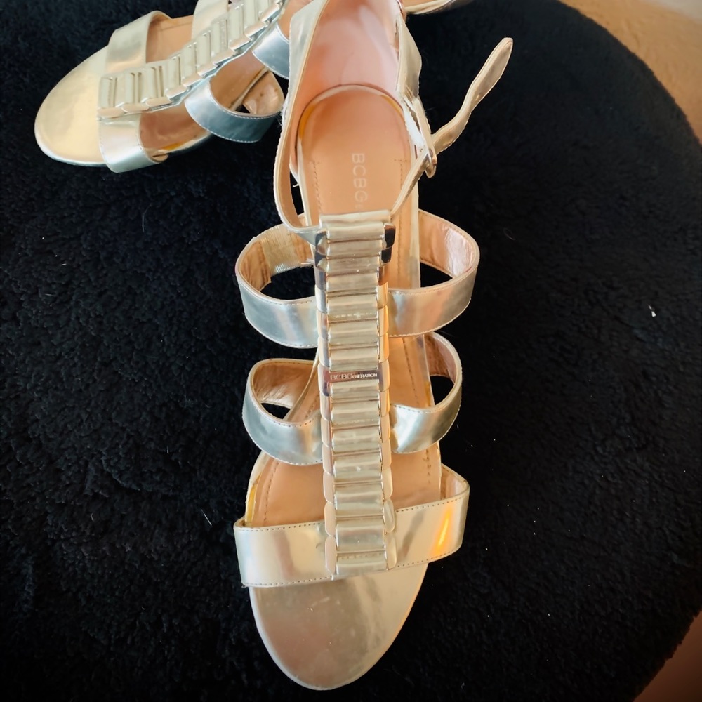 Sophisticated sandals